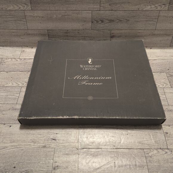 Waterford Crystal Millennium Picture Photo Frame 5'' x 7'' - Picture 12 of 14